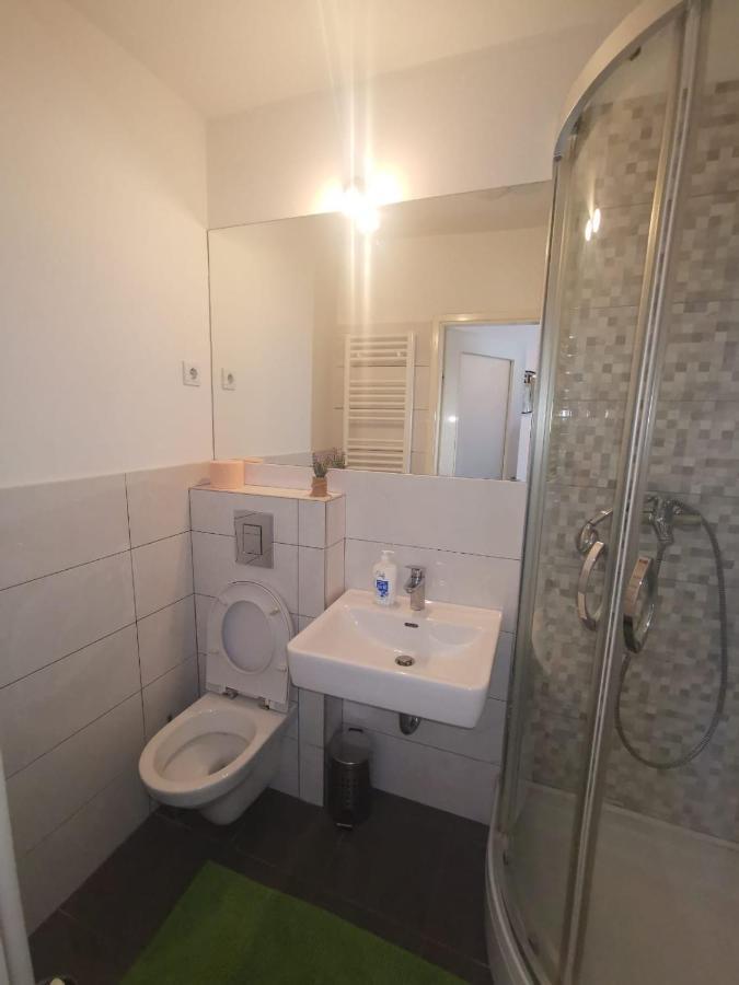 Tiny Apartment In City Center Zagreb Exterior foto